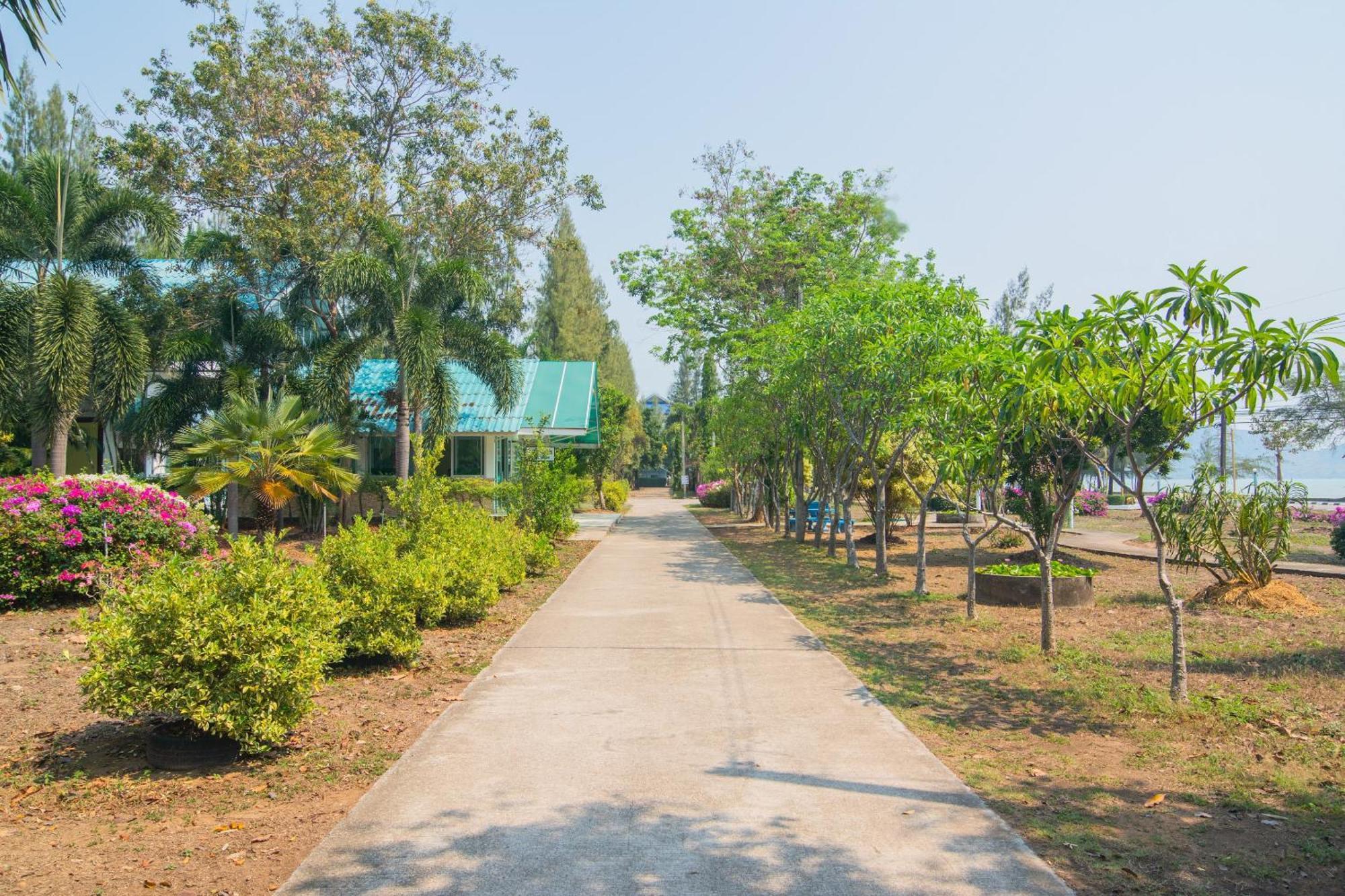 Koh Lak Resort Prachuap Khiri Khan Esterno foto